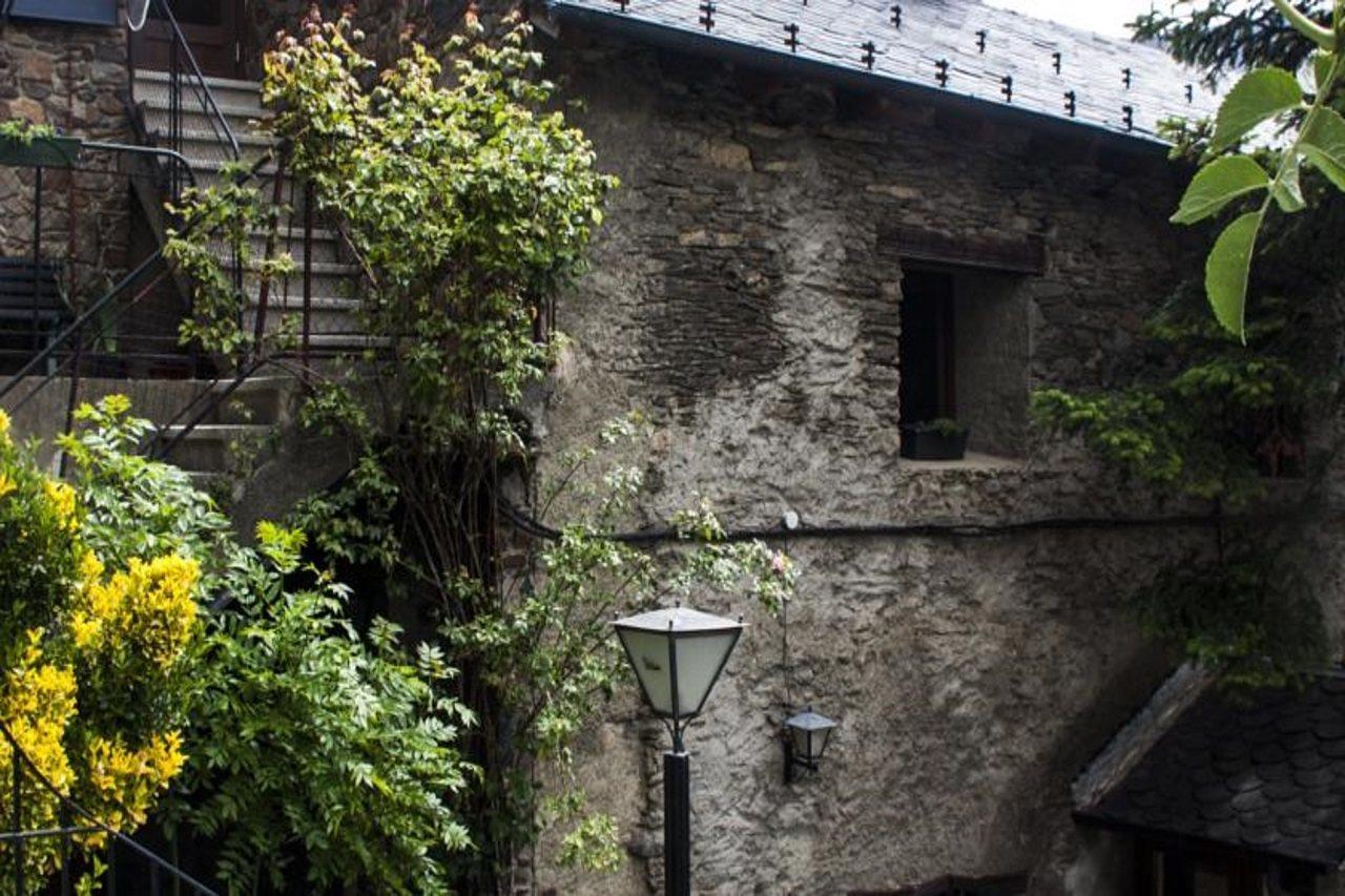 Borda Jovell Hostel Sispony Εξωτερικό φωτογραφία